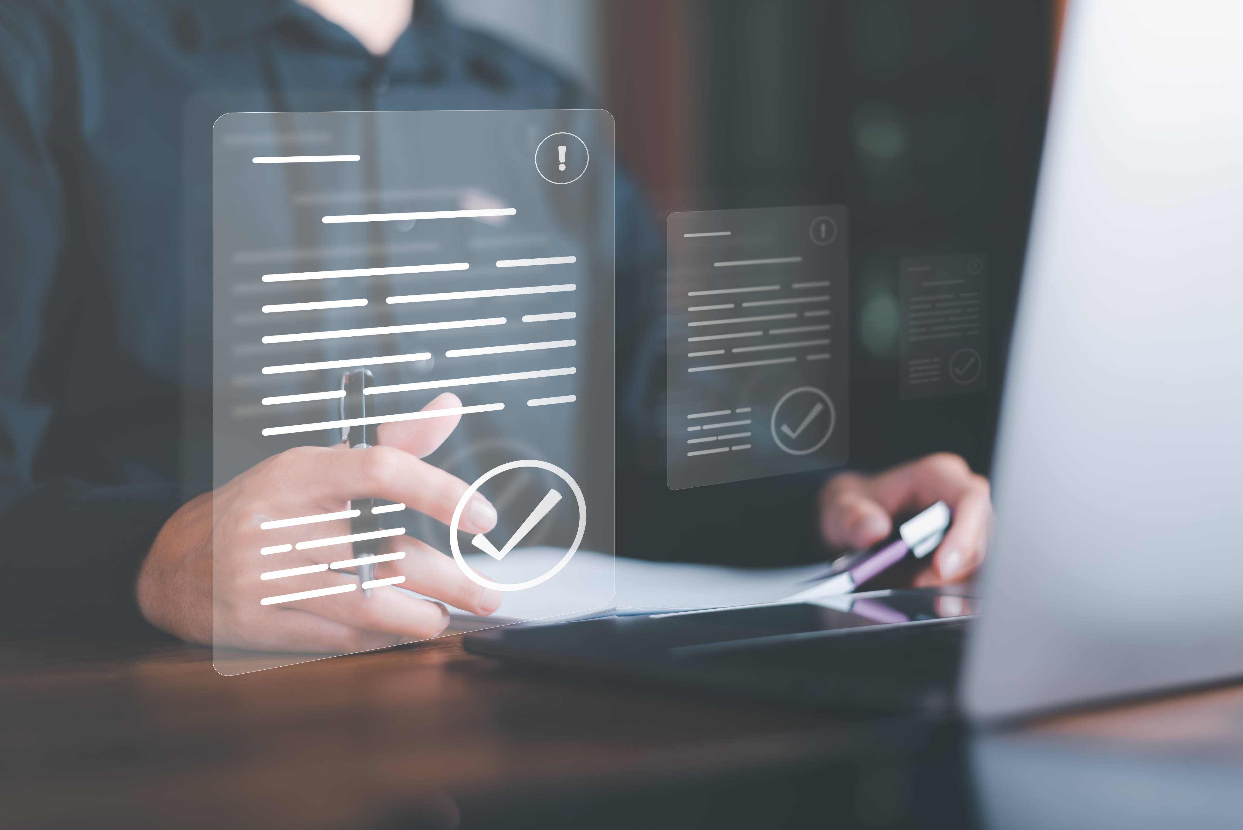 弁護士が契約済み